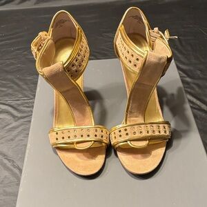 Nine West Gold and Tan Heels